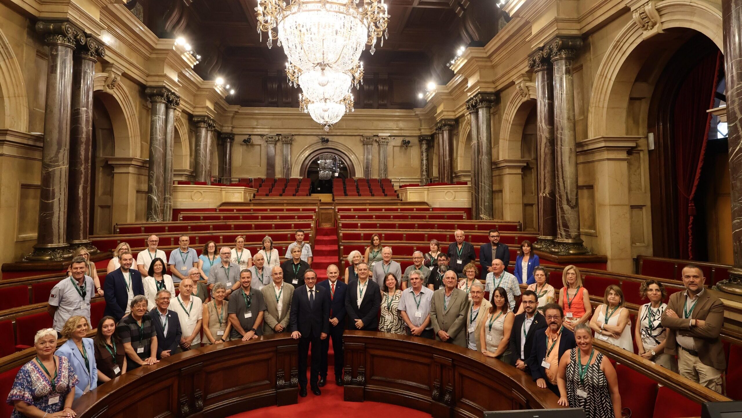 Les EMD reclamen al Parlament una llei pròpia per culminar el seu reconeixement institucional
