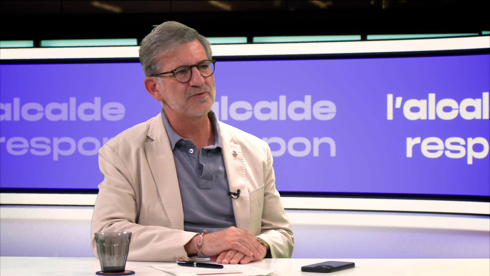 L'alcalde respon