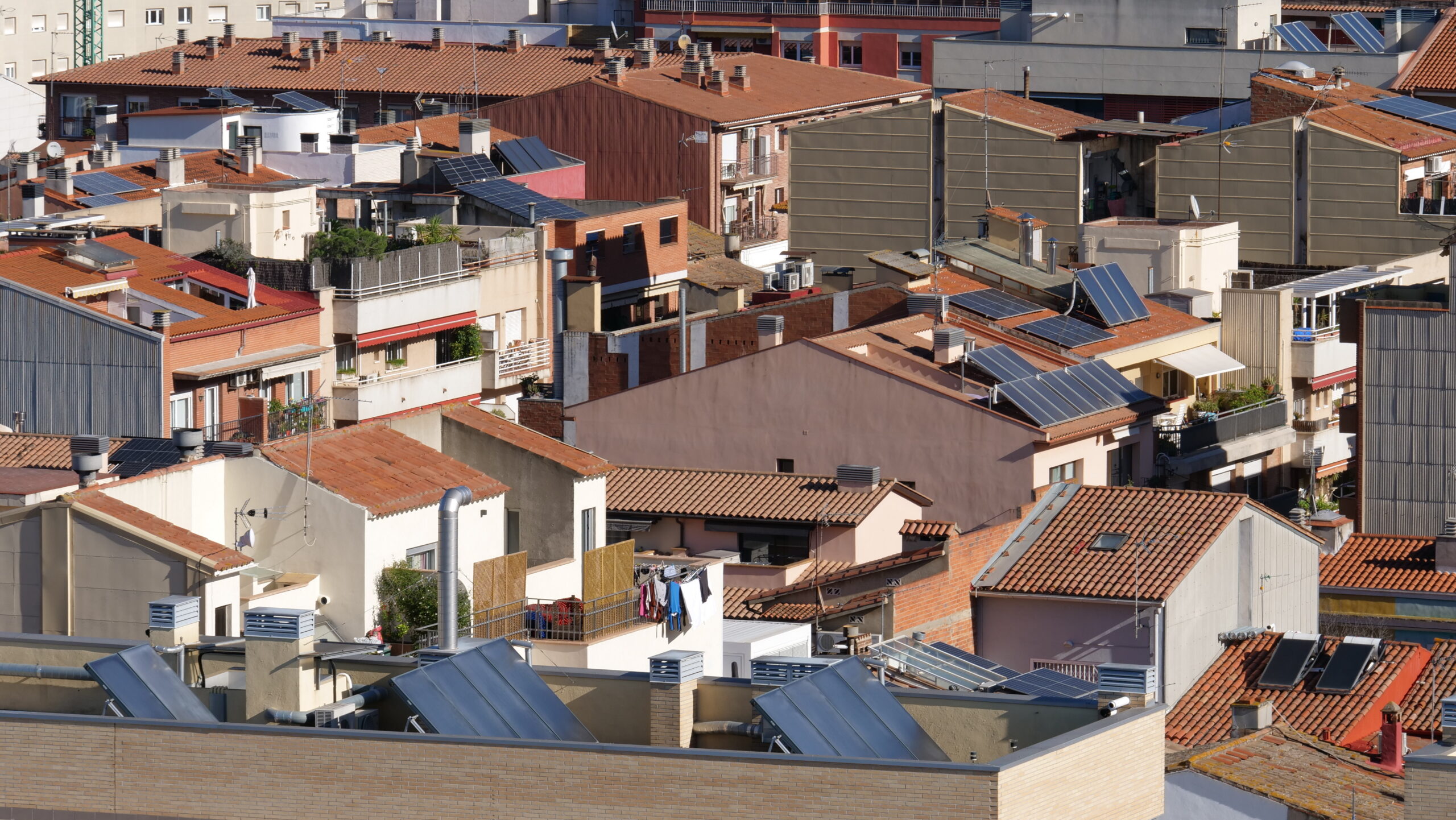 Les teulades de Sant Cugat poden generar el 80% de l’electricitat que consumeix la ciutat