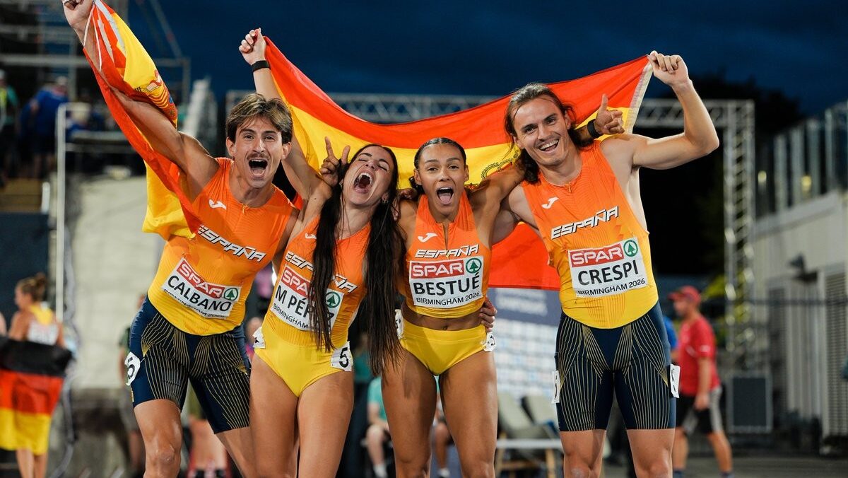 Jaël Bestué tanca l'Europeu amb un bronze històric en el 4x100 mixt